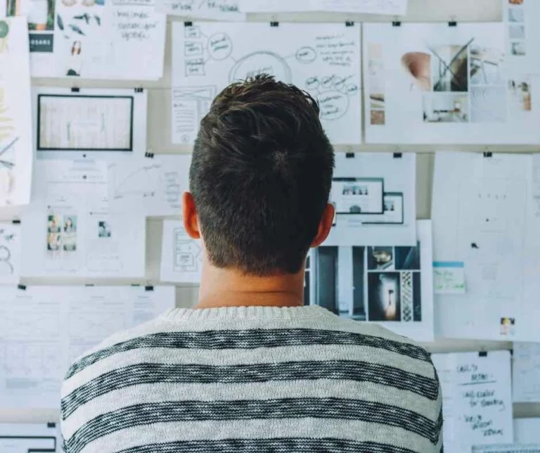 Infographic showing the four levels of porn use on a continuum